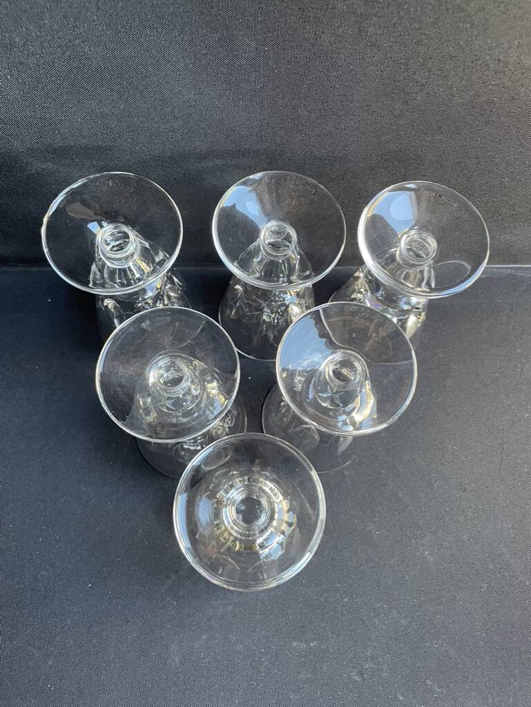 6 saint louis wine glasses jersey service