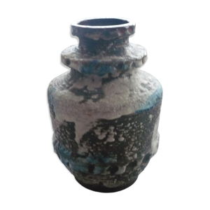 Vase en céramique avec - lave