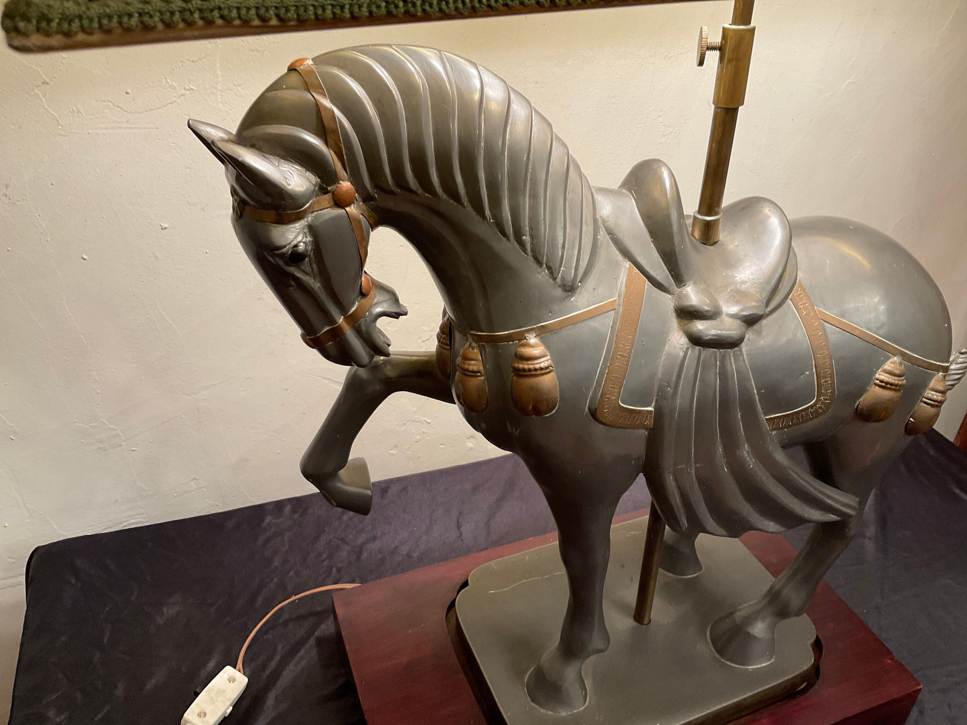 Large vintage horse plight in tin, H103 cm