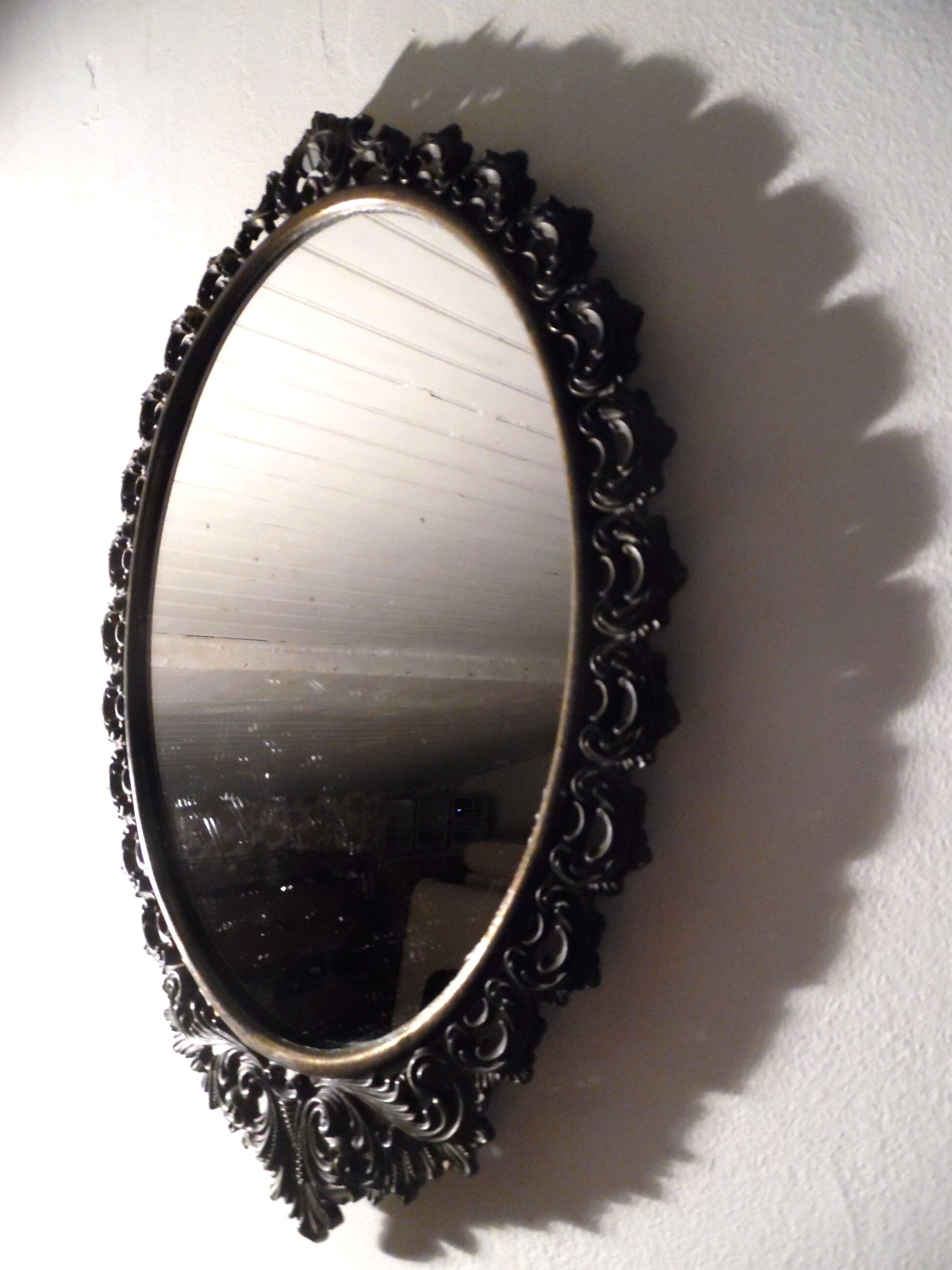 Vintage iron mirror with lace pattern 29x40cm