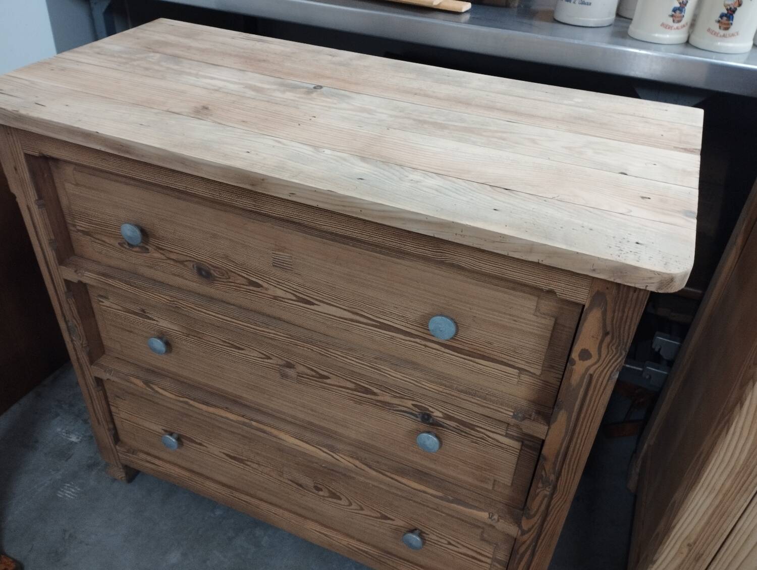 3-drawer chest of drawers