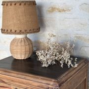Chevet et sa patine d'origine  ou petit meuble d'appoint