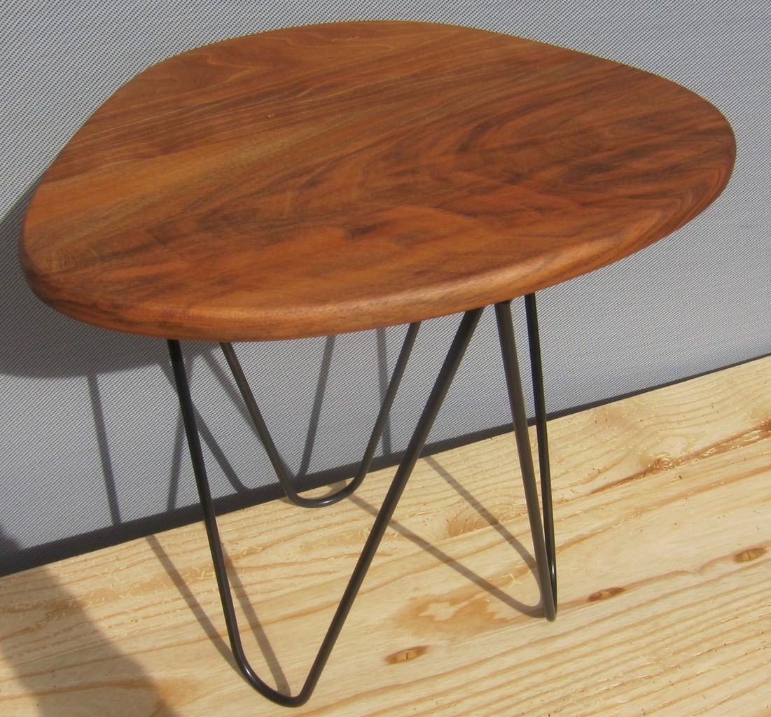 Tripod coffee table base pin