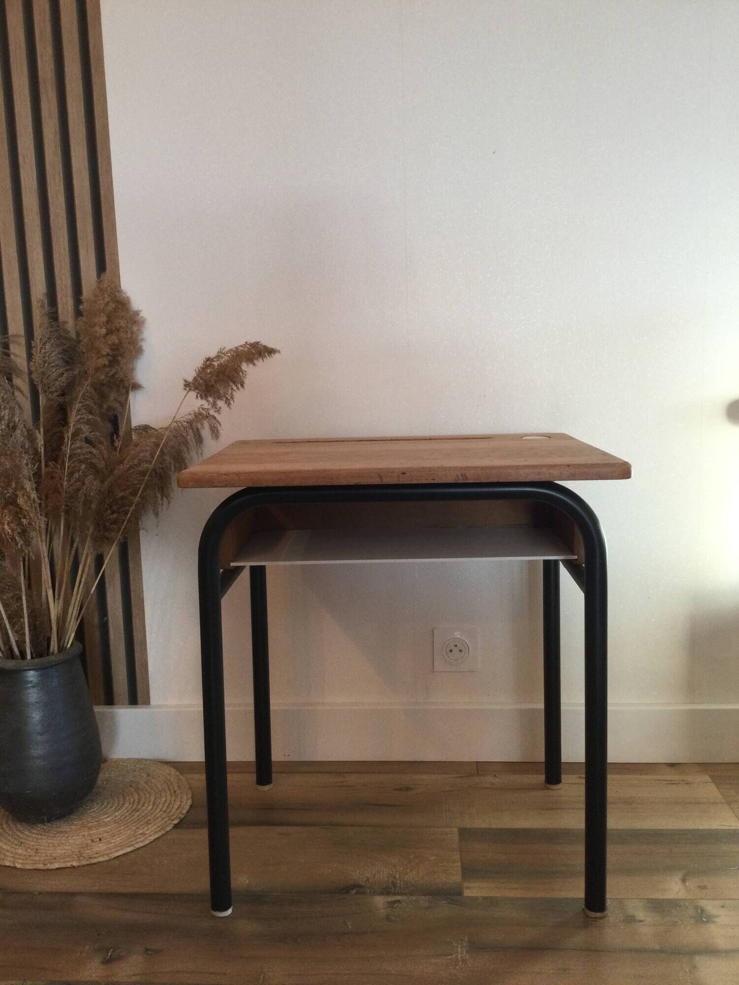 School desk