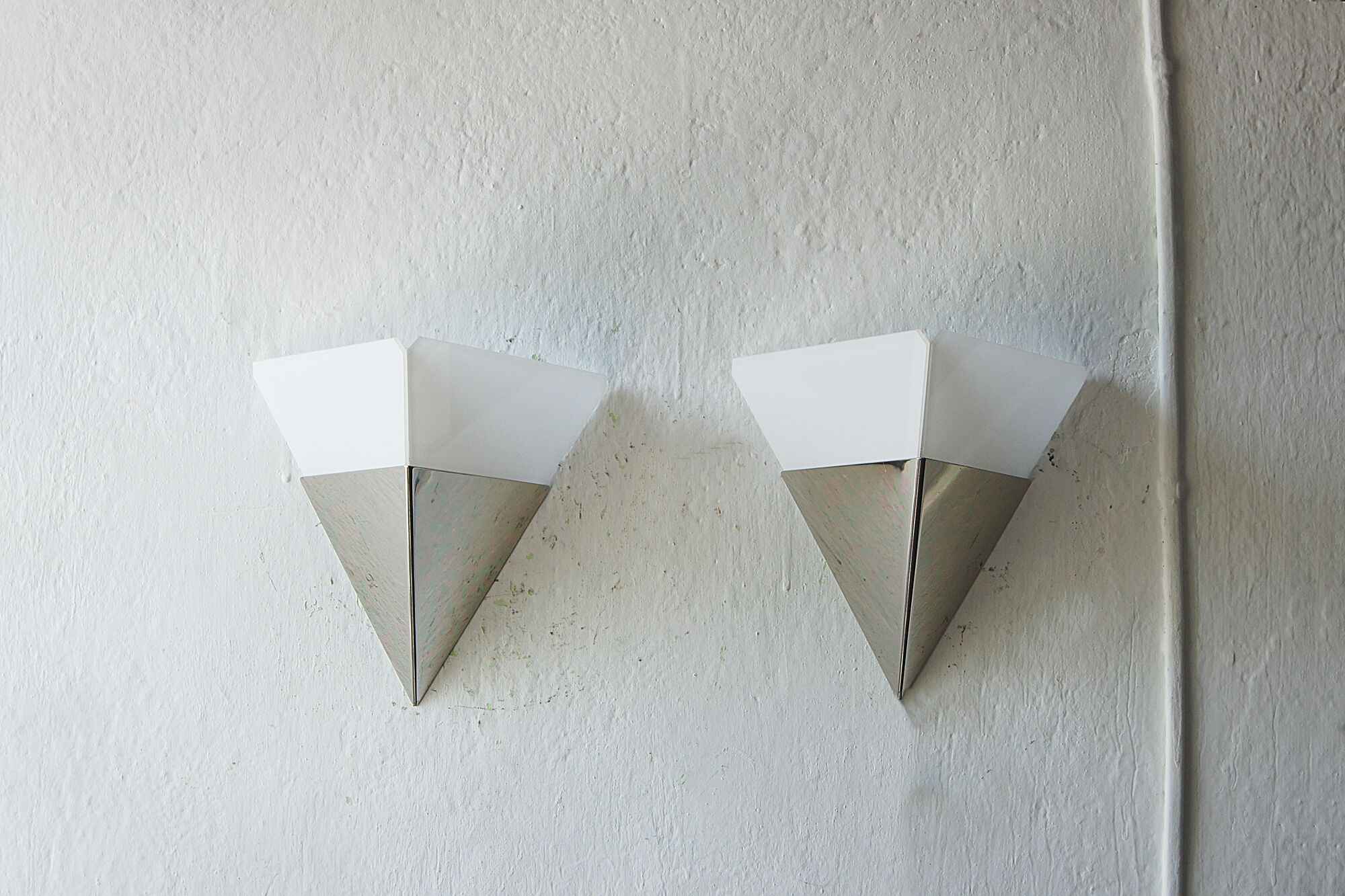 Minimalist wall lamps by J. T. Kalmar