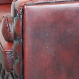 Beautiful red cowhide sleekly designed Chesterfield 2-seater sofa