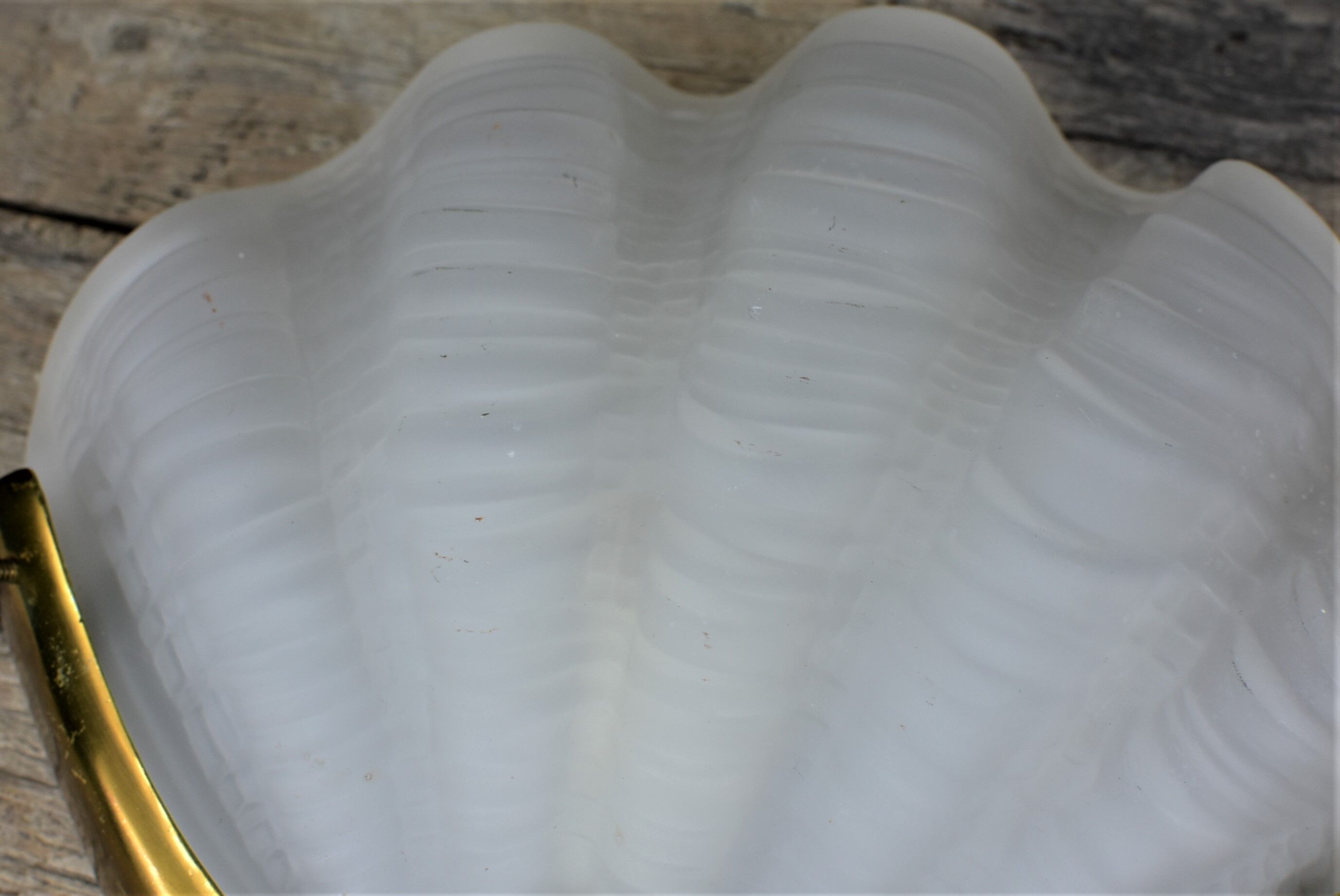 Shell wall lamp, glass and brass.