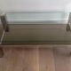 Table basse chromée à plateaux de verre et miroir