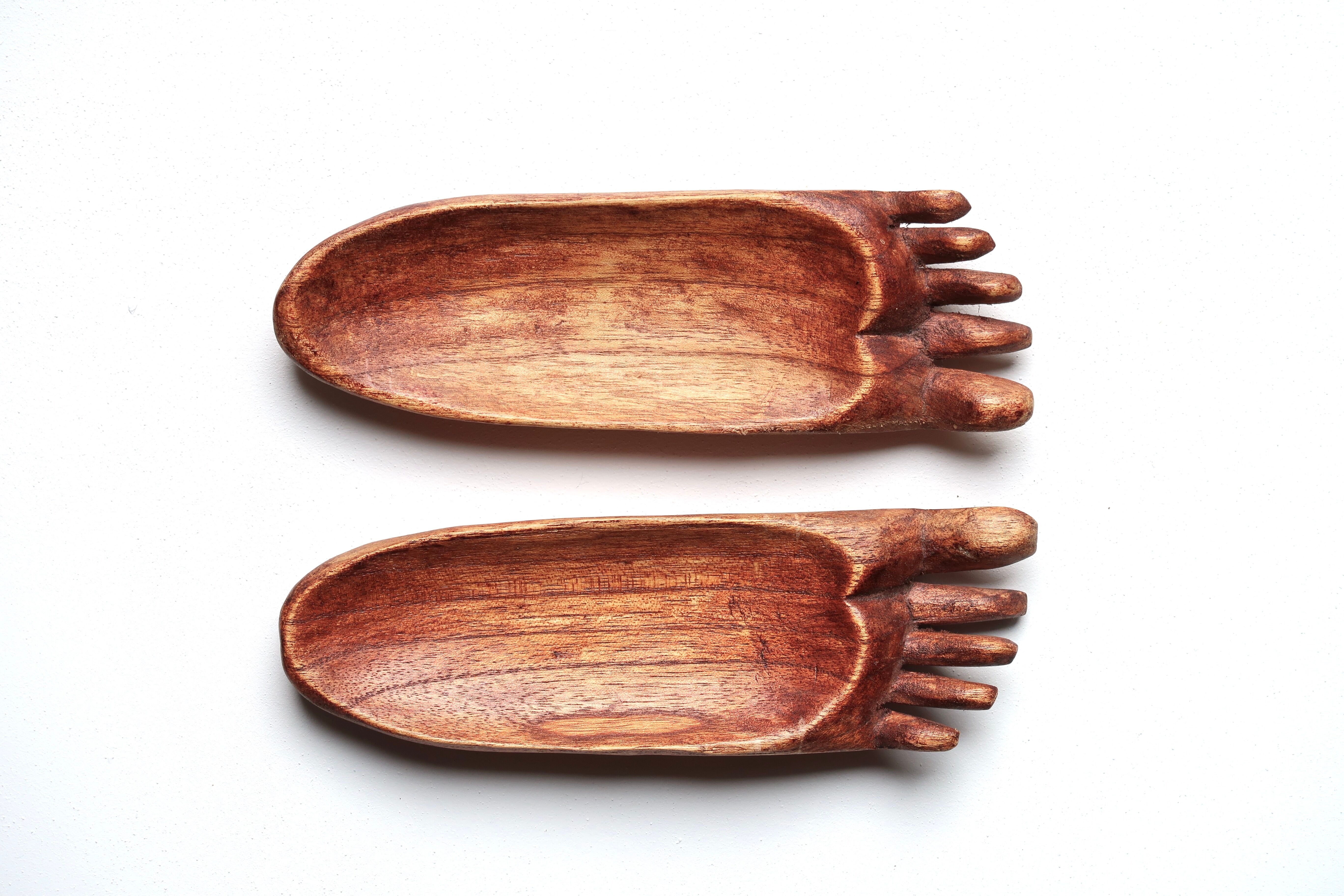 Empty pocket, carved wooden legs, 70s