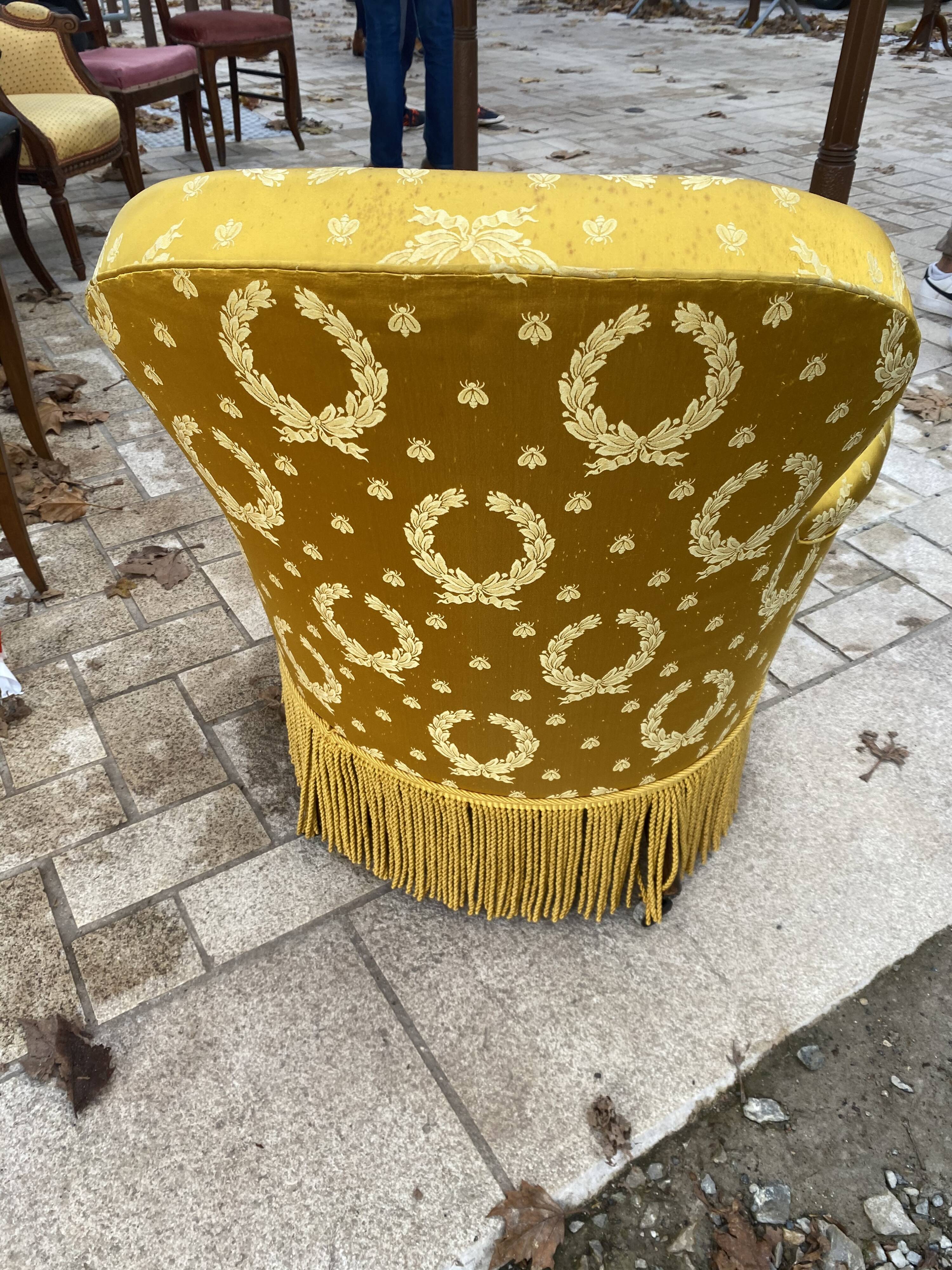 Napoleon 3 shepherdess or toad armchair