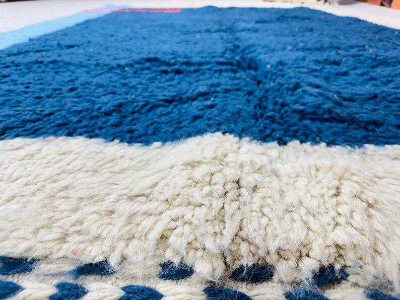 Handmade Beni Ouraine rug, size 150 x 250 cm