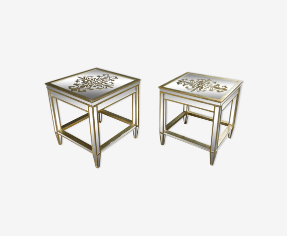 Paires de tables miroir