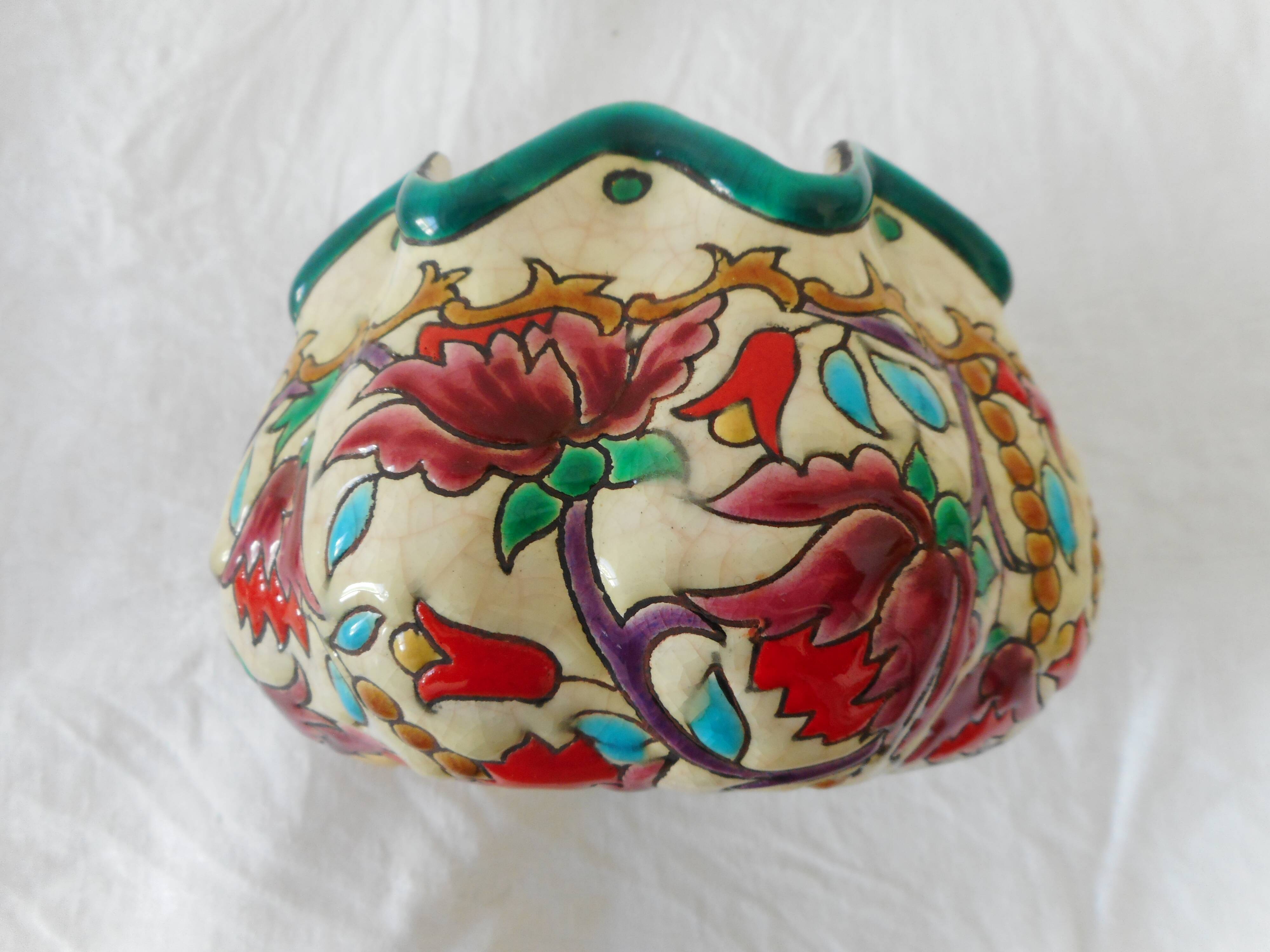 Longwy earthenware pocket tray