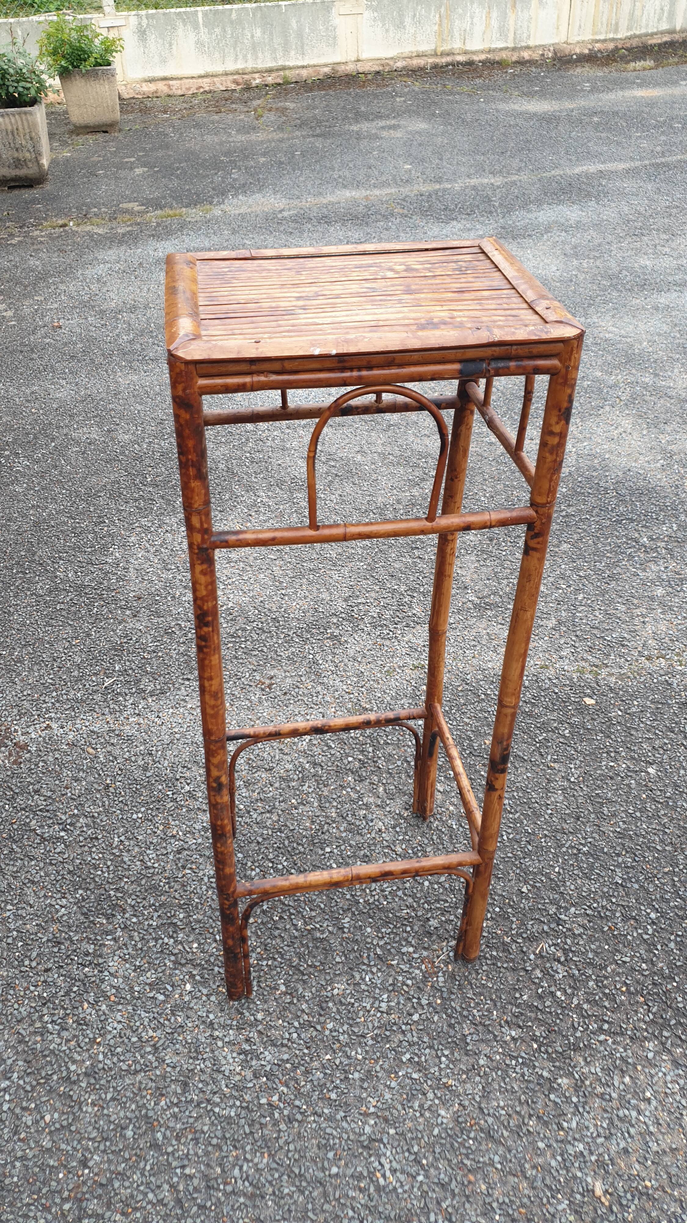 Colonial-style stained bamboo harness