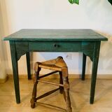 Ancienne table d’appoint ou petit bureau