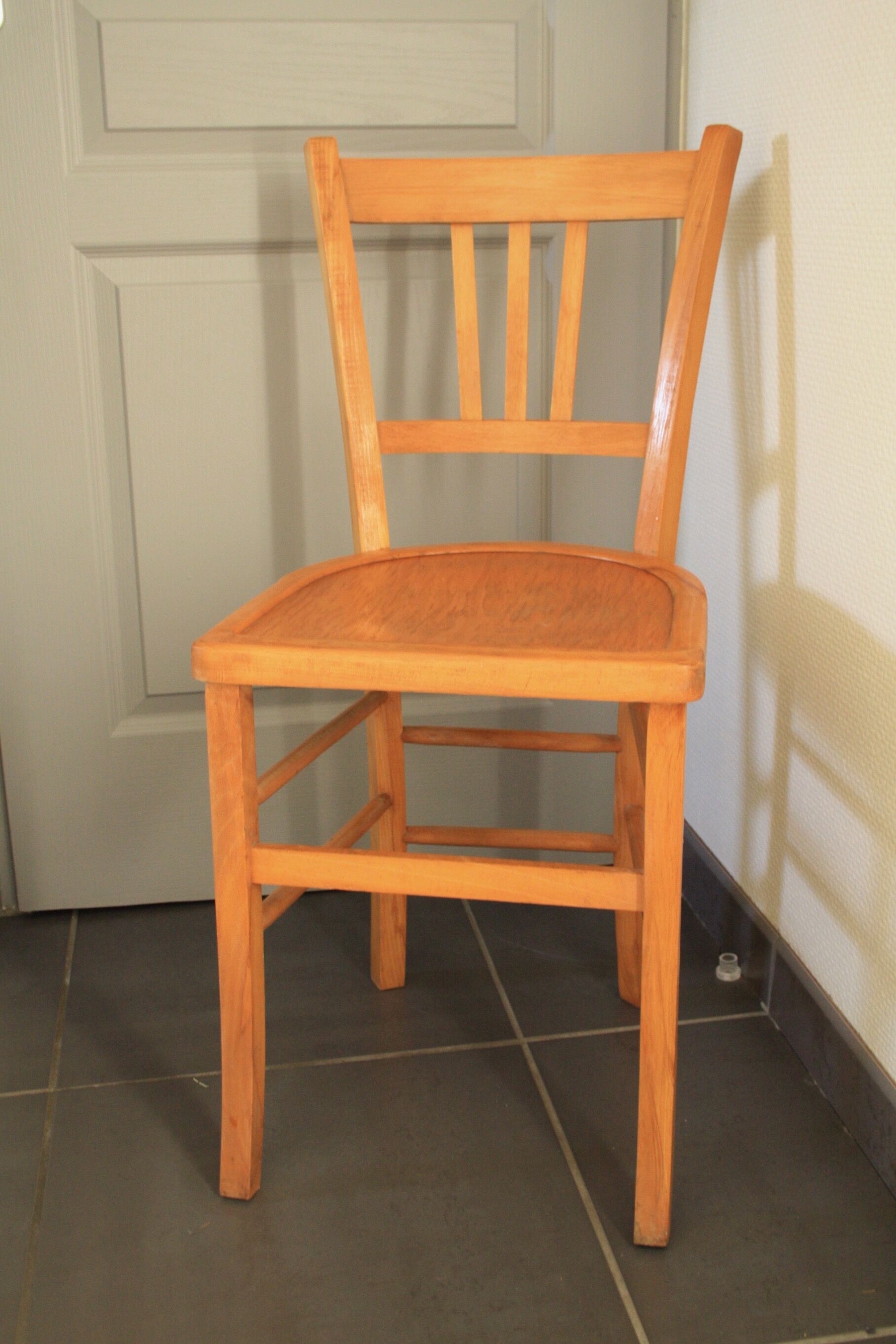 Set of 4 bistro chairs