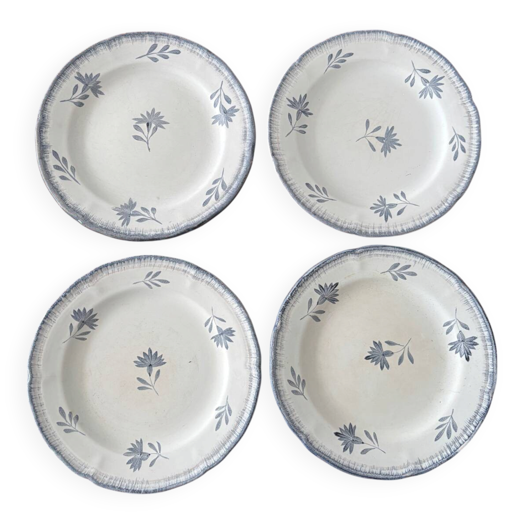 Set of 4 hand-painted dessert plates from Niderviller – Earthenware v