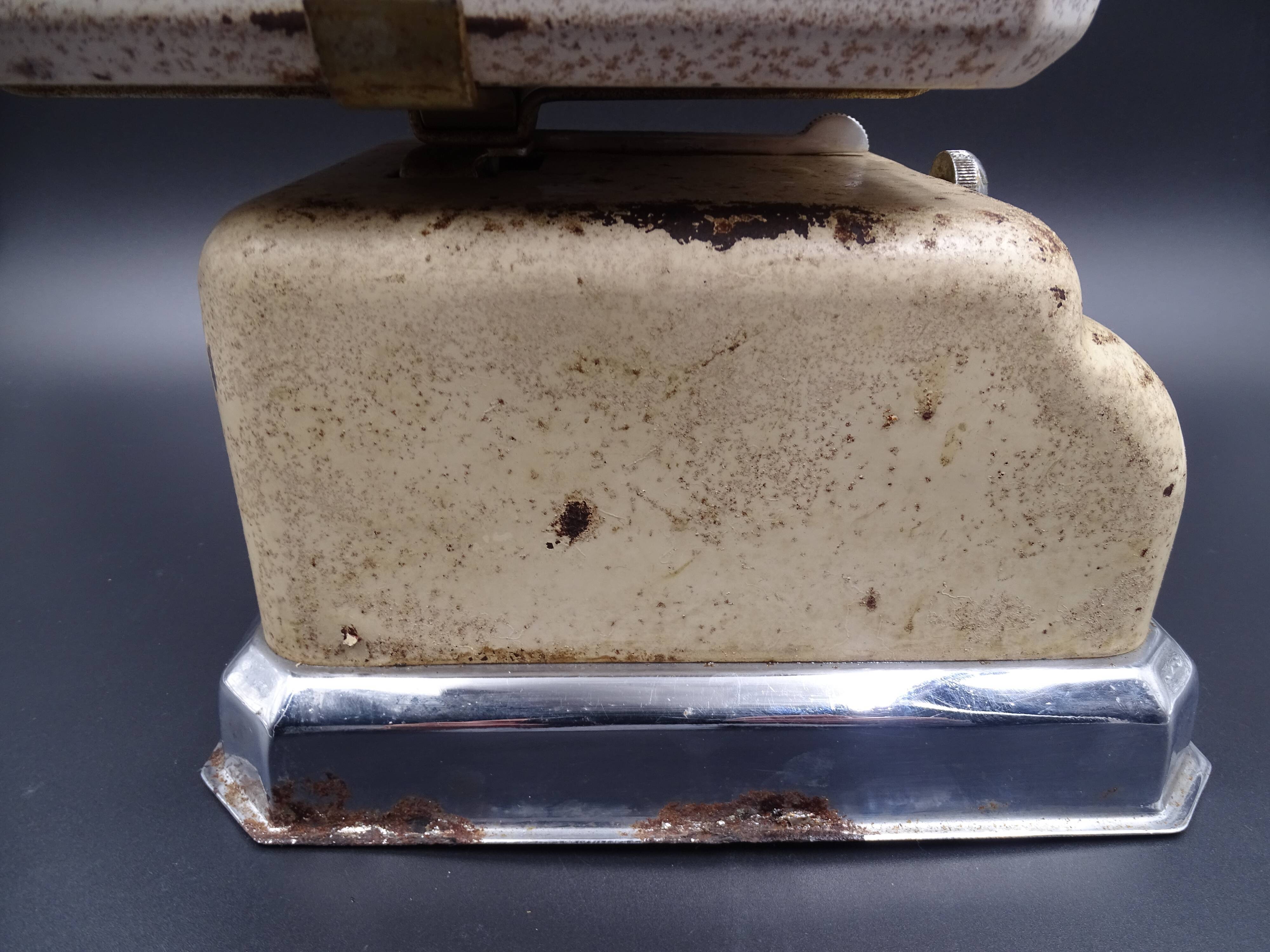 Old house balance - Superb Vintage model from the Perca brand