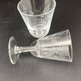 Aperitif glasses with chiseled pattern of ears of corn and flowers