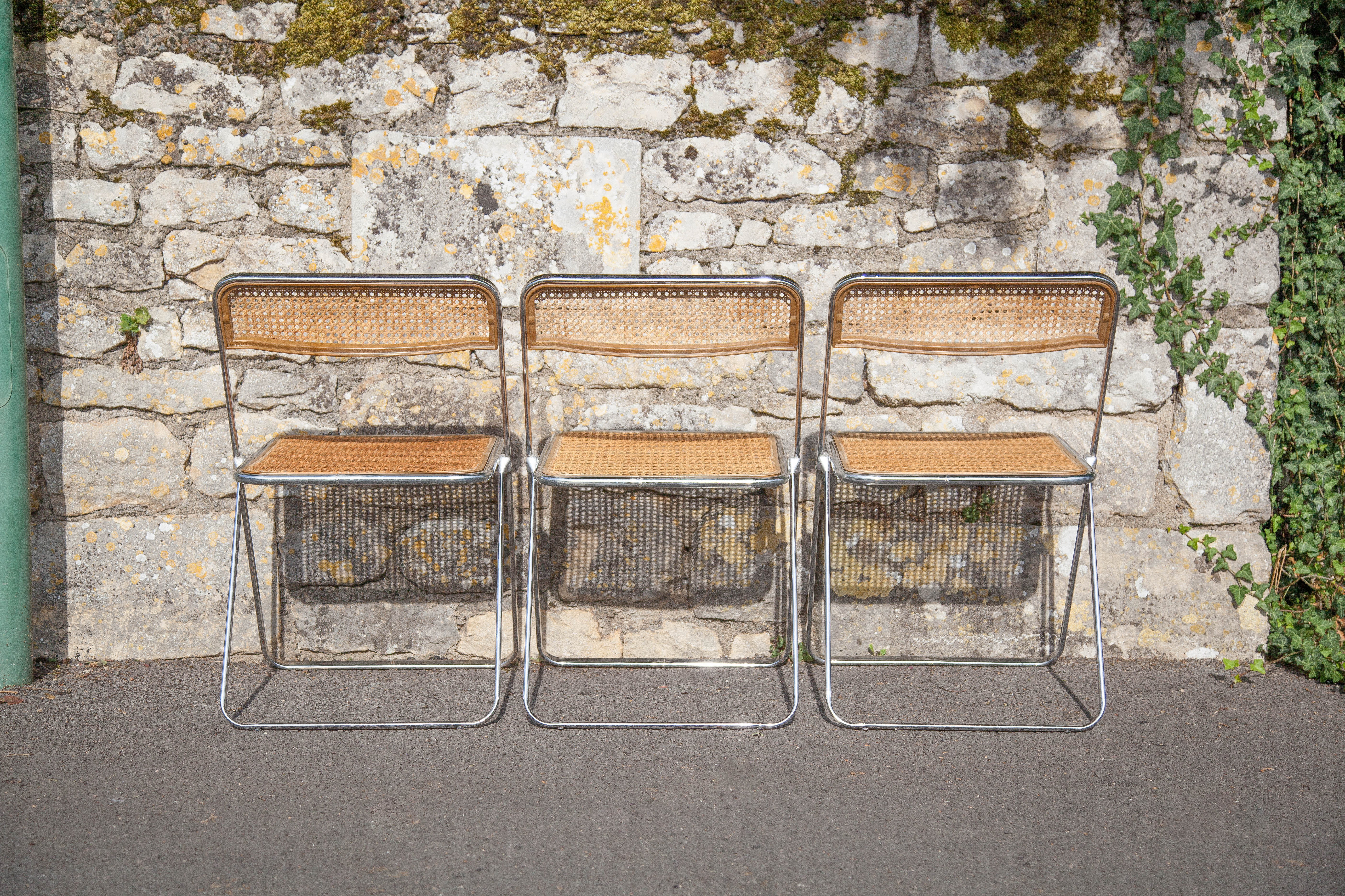 Set of 3 folding chairs in rattan and chromed metal, vintage chair, design, 60's