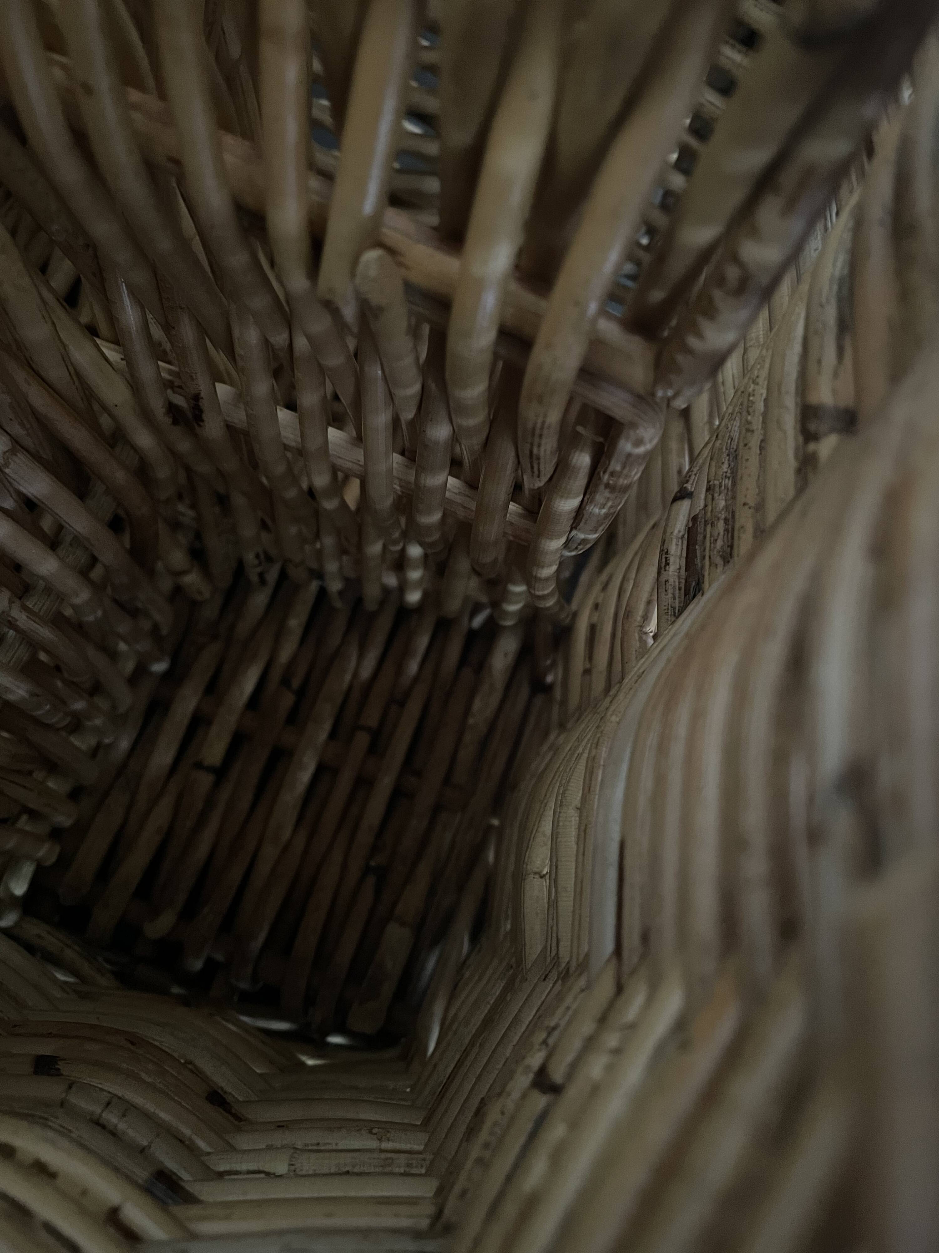 Bottle storage basket