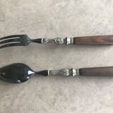 Cutlery to salad
