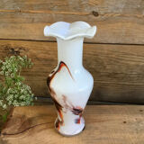 Vase en verre opaque vintage