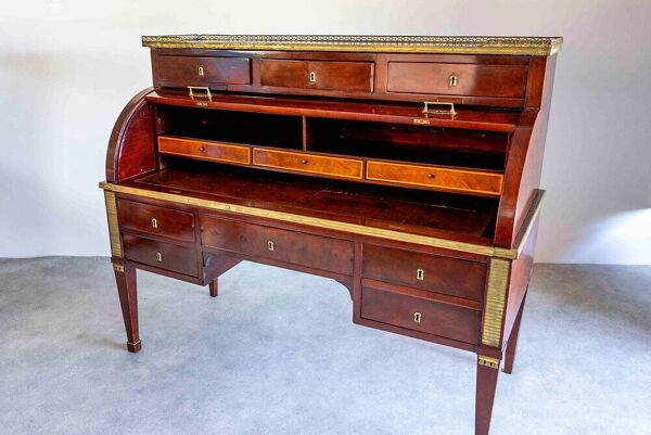 Grand bureau à cylindre, Directoire