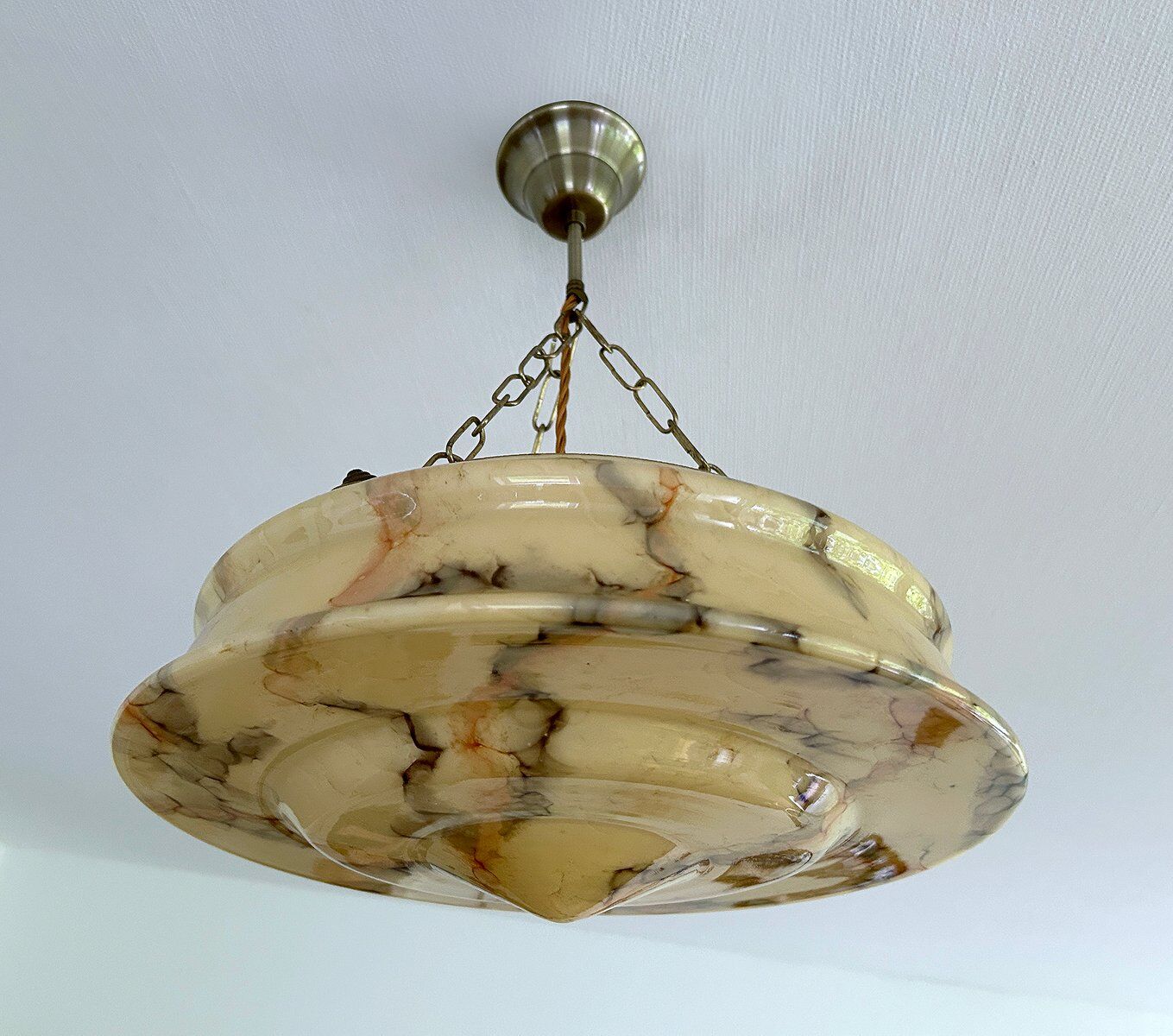Art Deco pendant light in amber marble glass