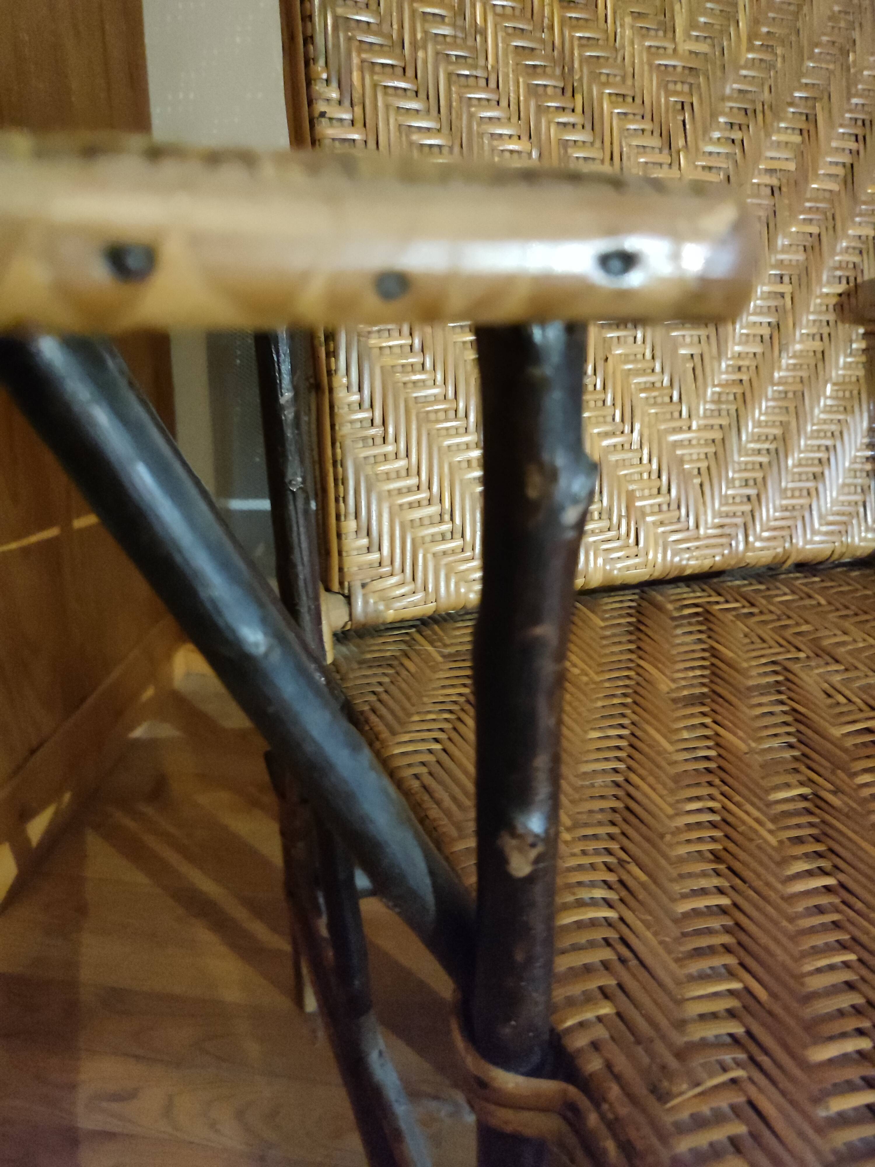 Braided rattan chaise longue 1920-30