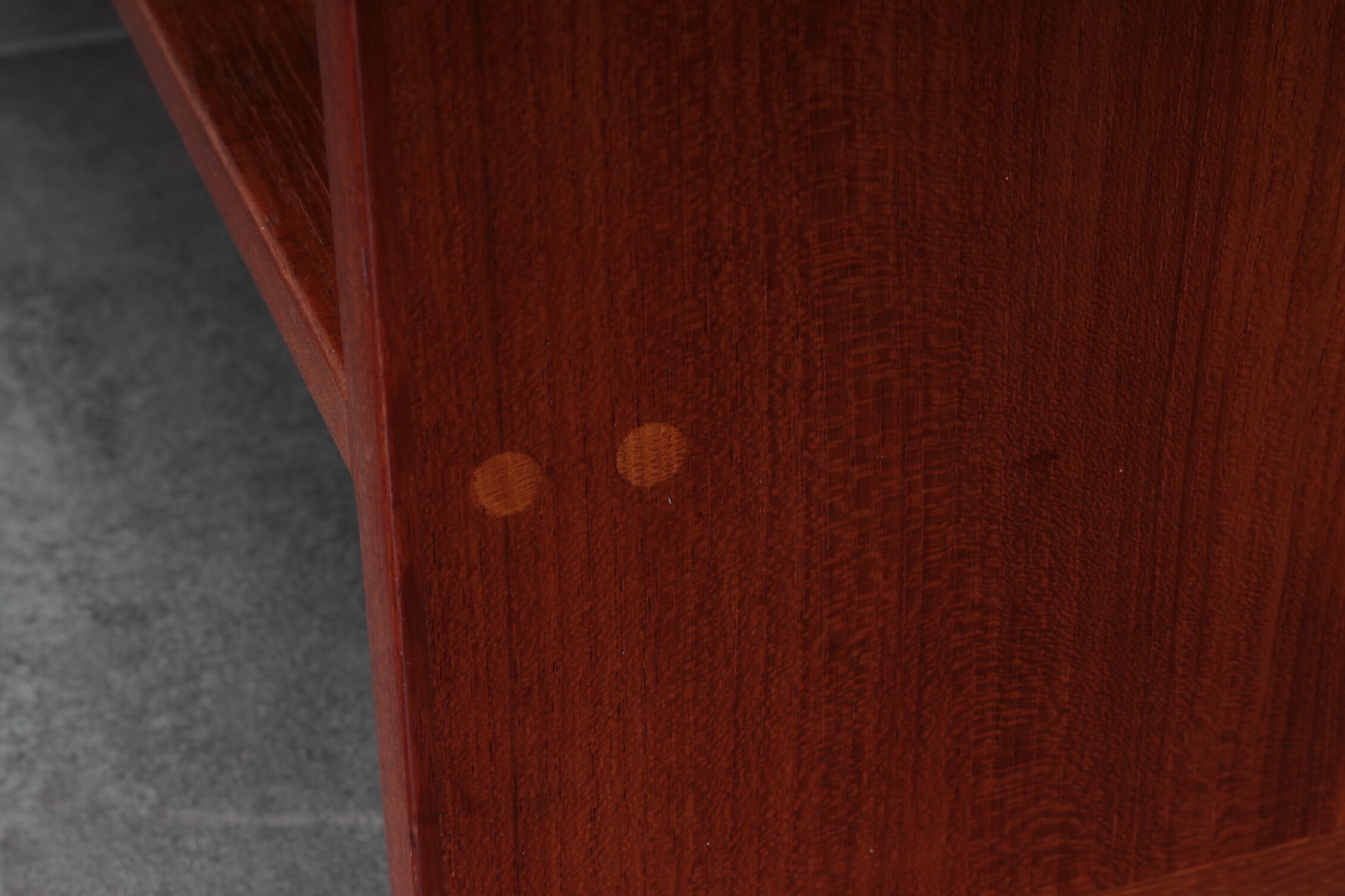 Teak bookcase RY8 by Hans J. Wegner