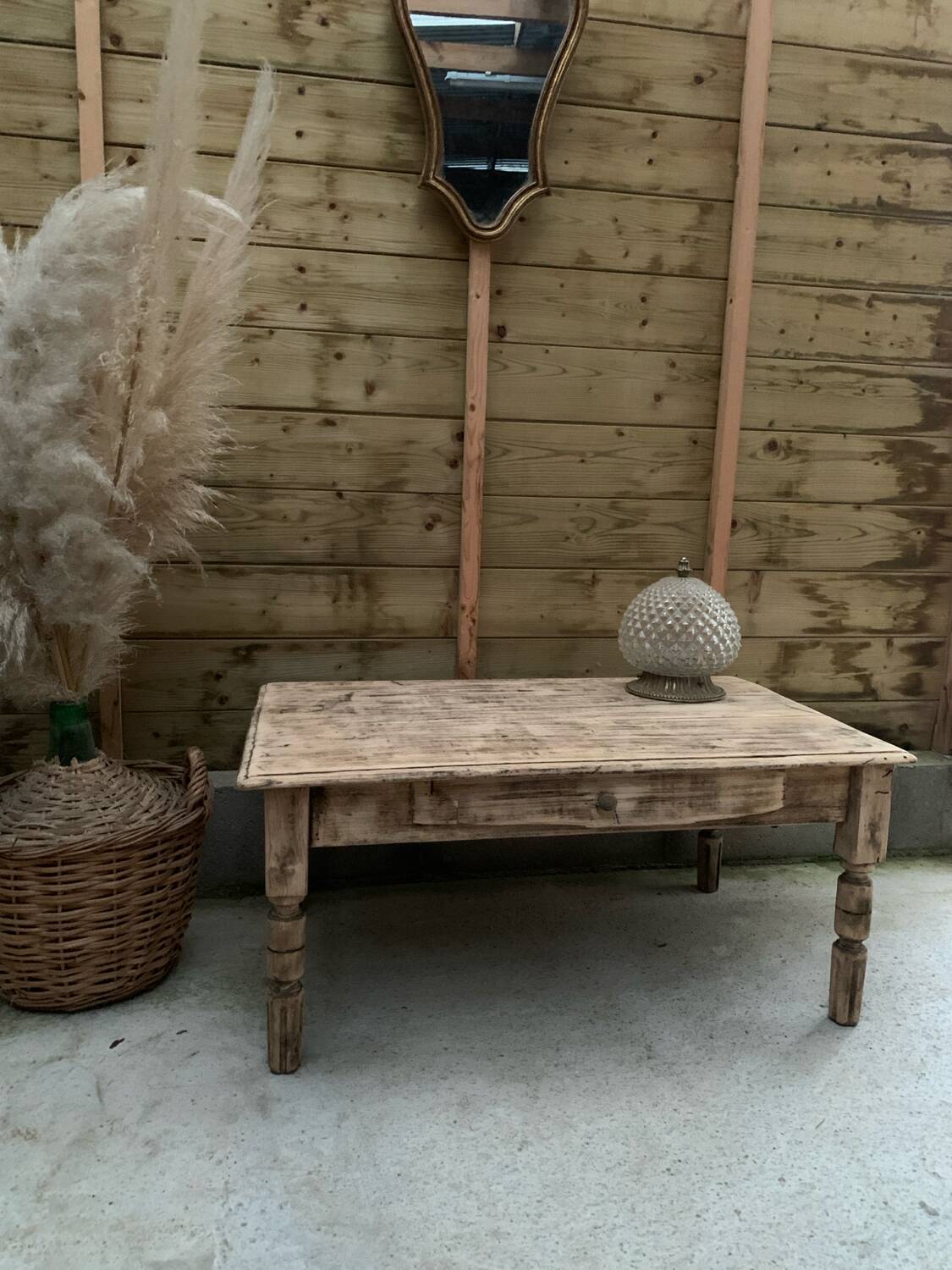 Table basse de ferme