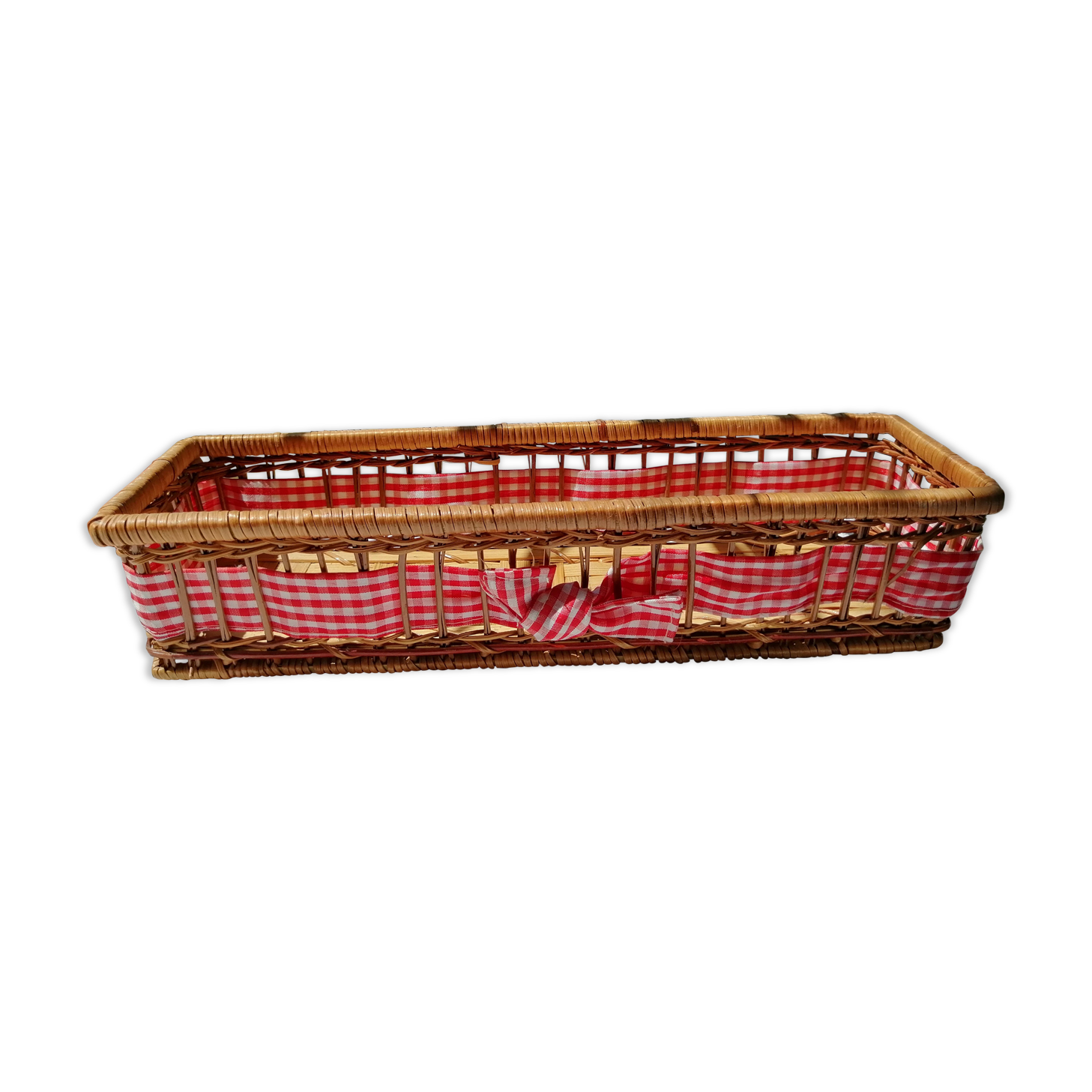 Basket in rattan or Wicker and vintage red gingham fabrics