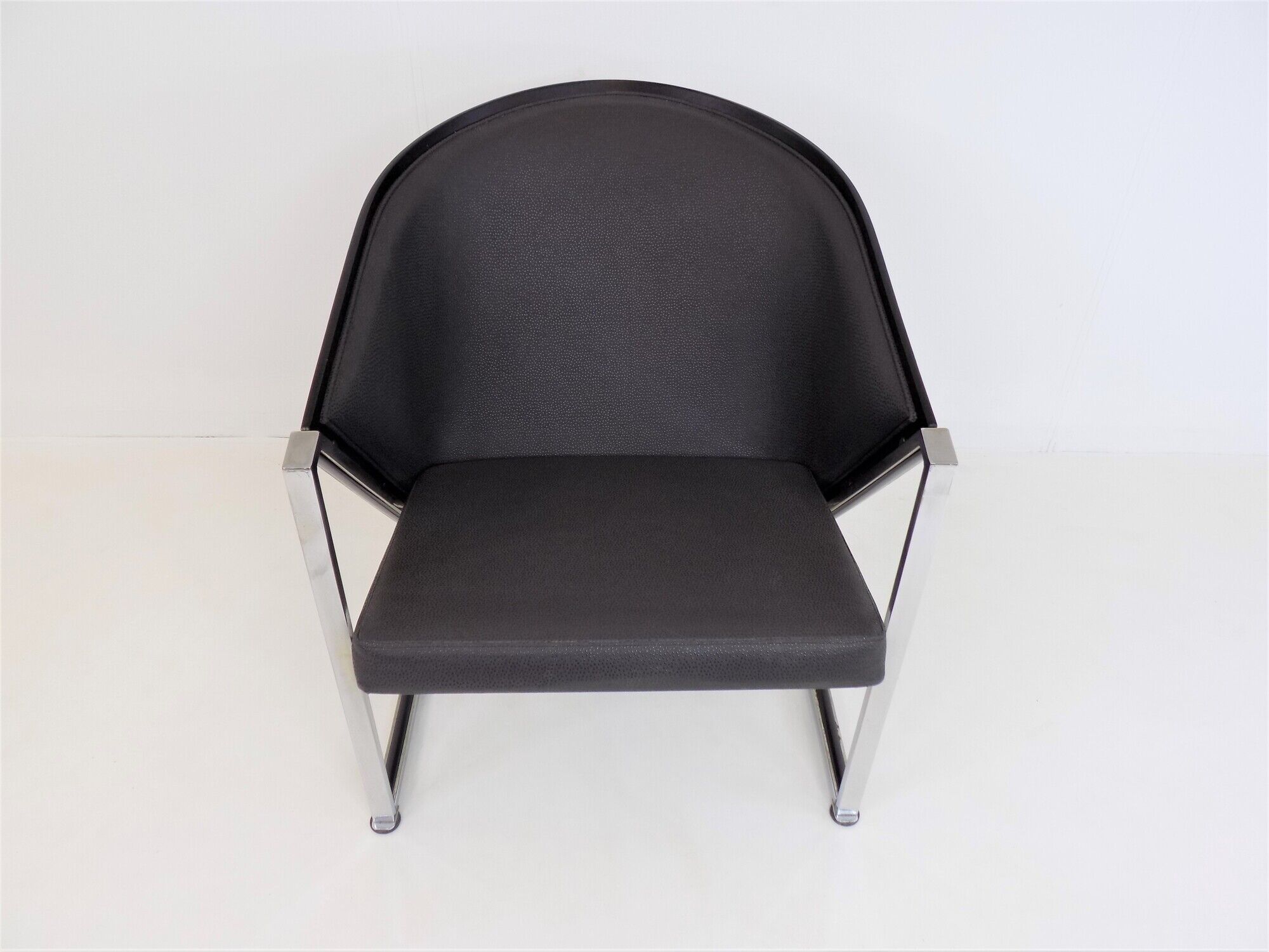 Inno Oy Set of 2 Mondi Armchairs by Jouko Jarvisalo