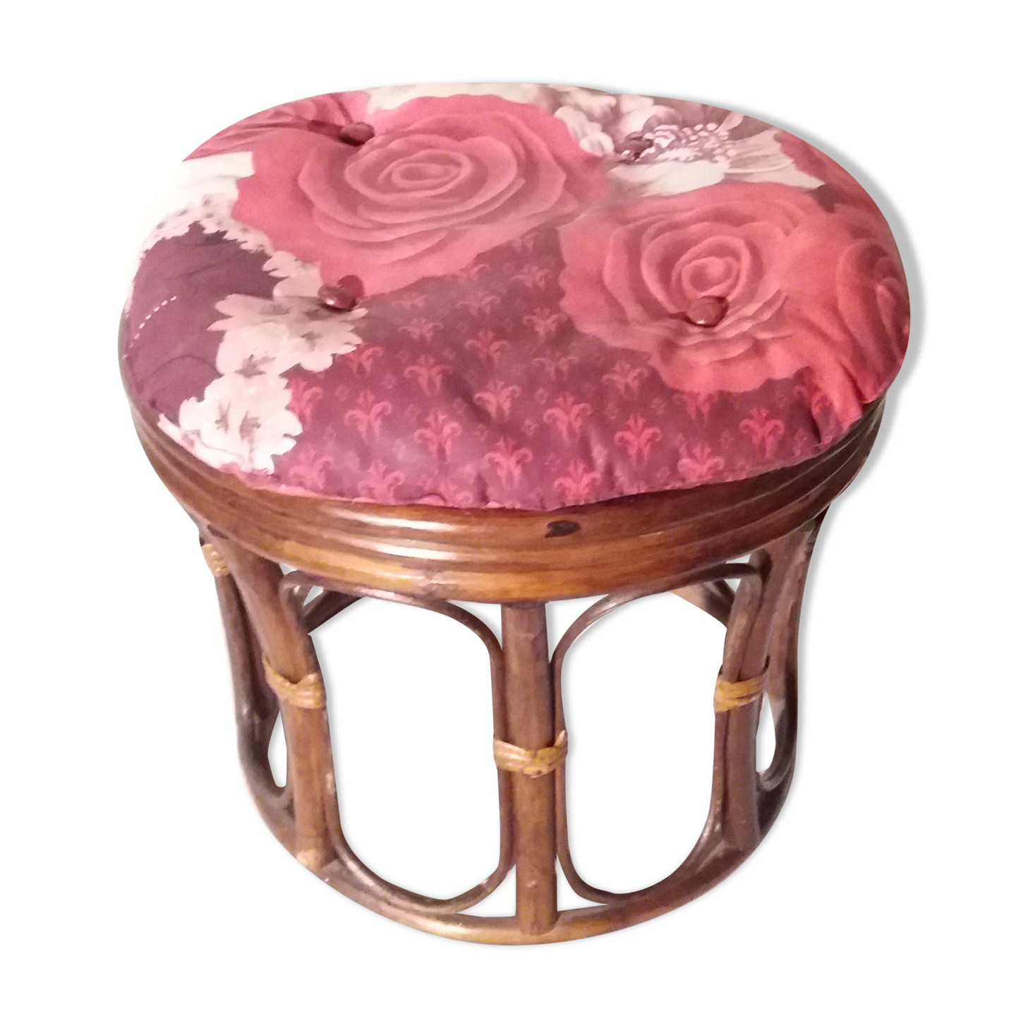 Vintage stool in rattan