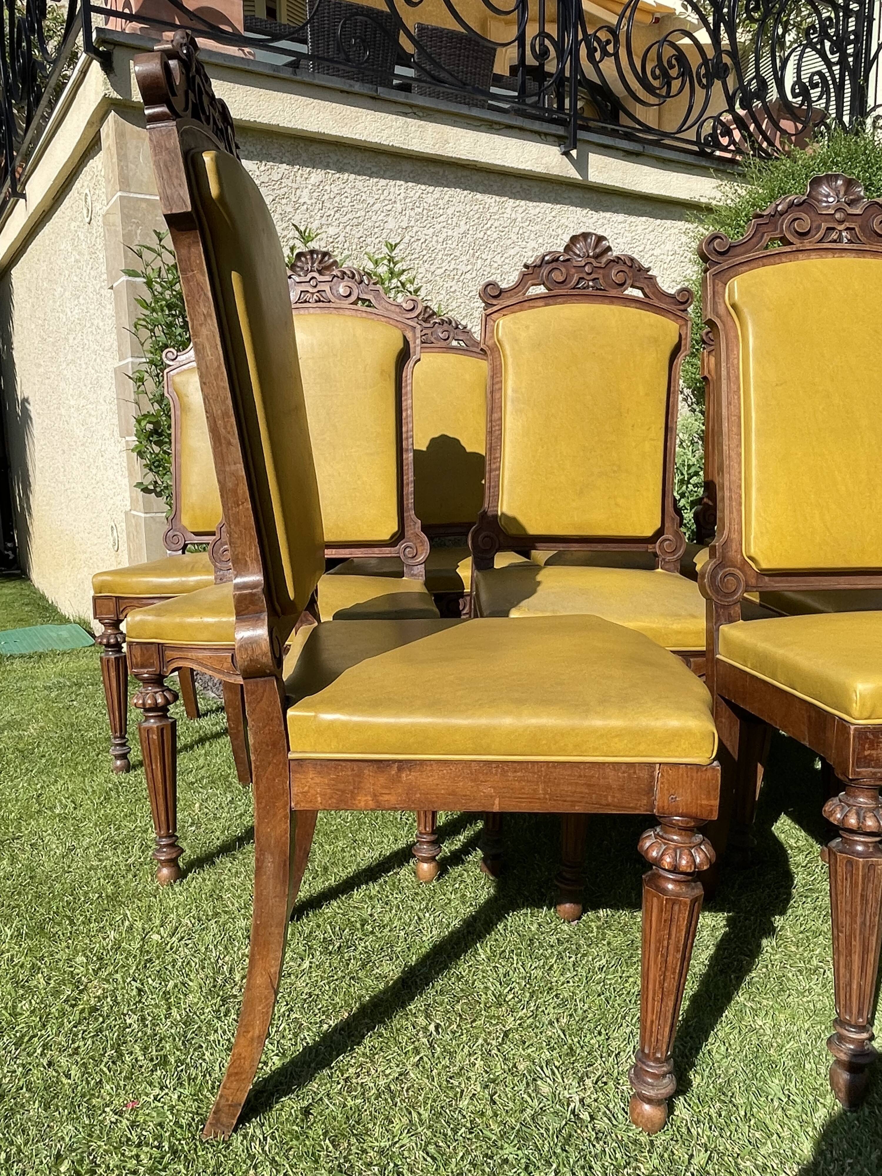 Suite 9 Walnut Chairs Napoleon III Era - XIXth