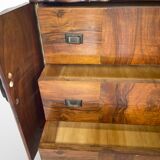 Italian art deco walnut chest of drawers, 1940s.