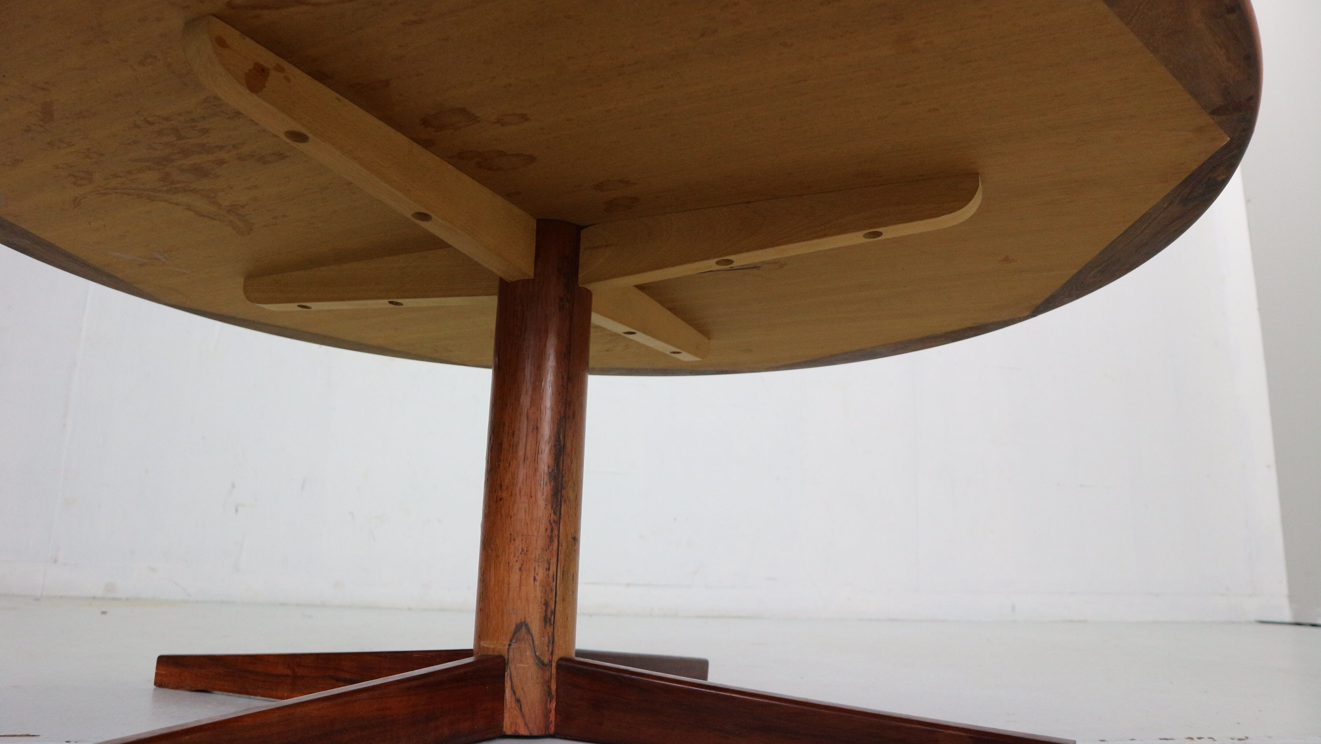 Mid century modern  round rosewood coffee table, 1960s denmark