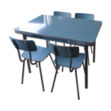 Kitchen table and 4 chairs in blue formica
