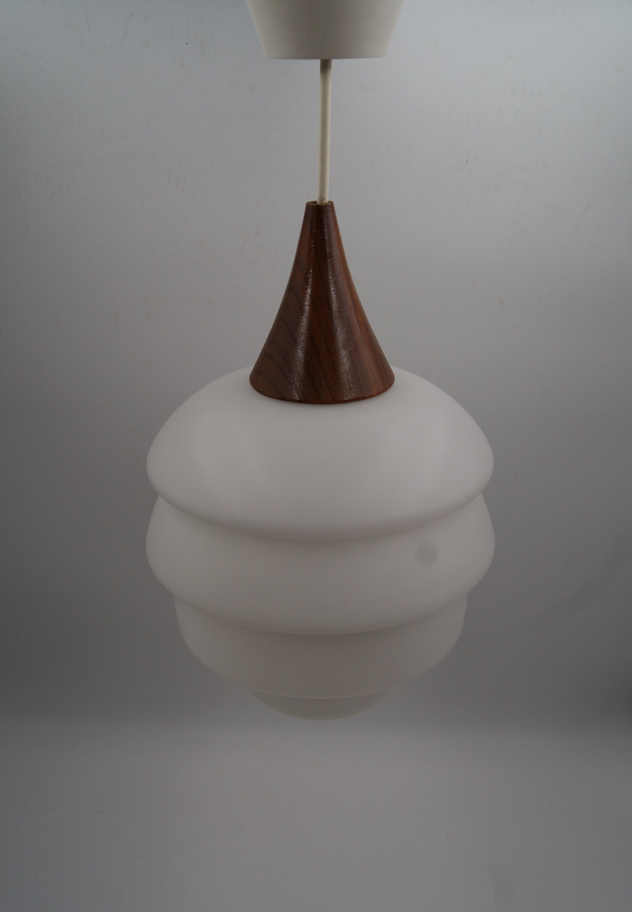 Vintage Philips Kalff opaline chandelier