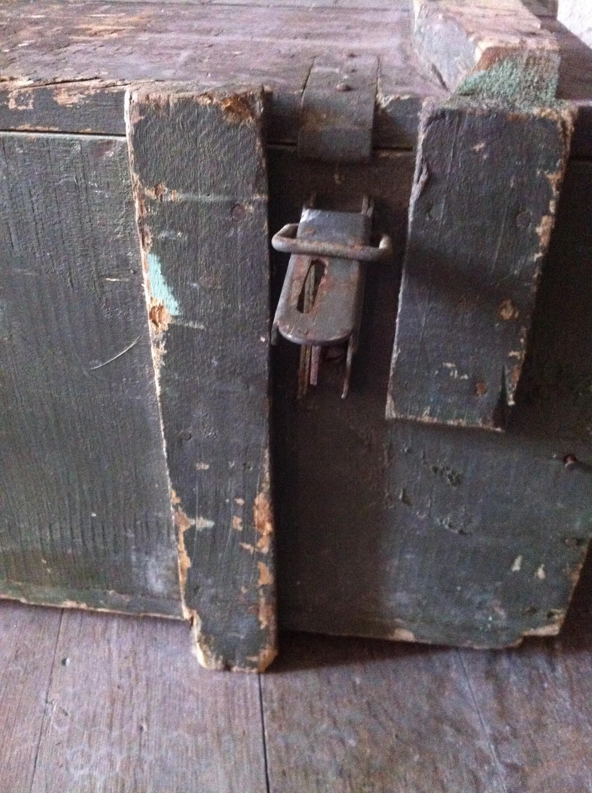 Military storage box