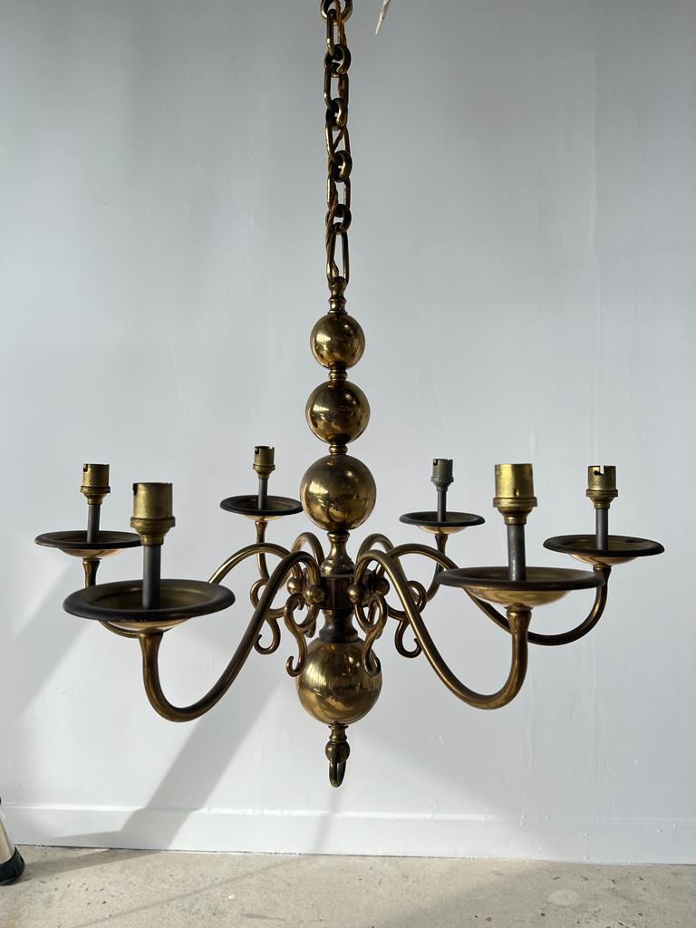 Small golden Dutch chandelier with 6 arms of light