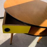 Table à trois tiroirs pivotants des années 1960