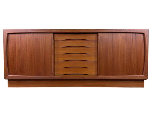 Enfilade en teck des années 1960-1970 par Dyrlund fabriqué au Danemark
