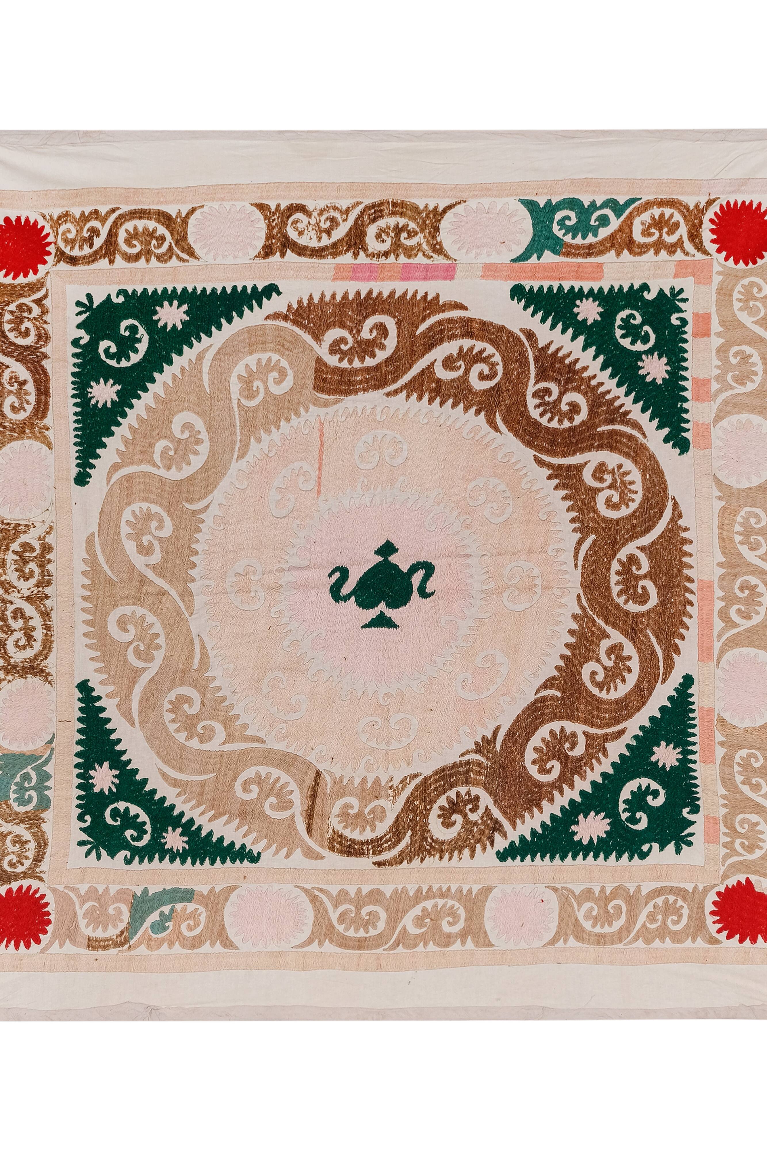 Hand knotted rug, vintage Turkish rug 125x132 cm