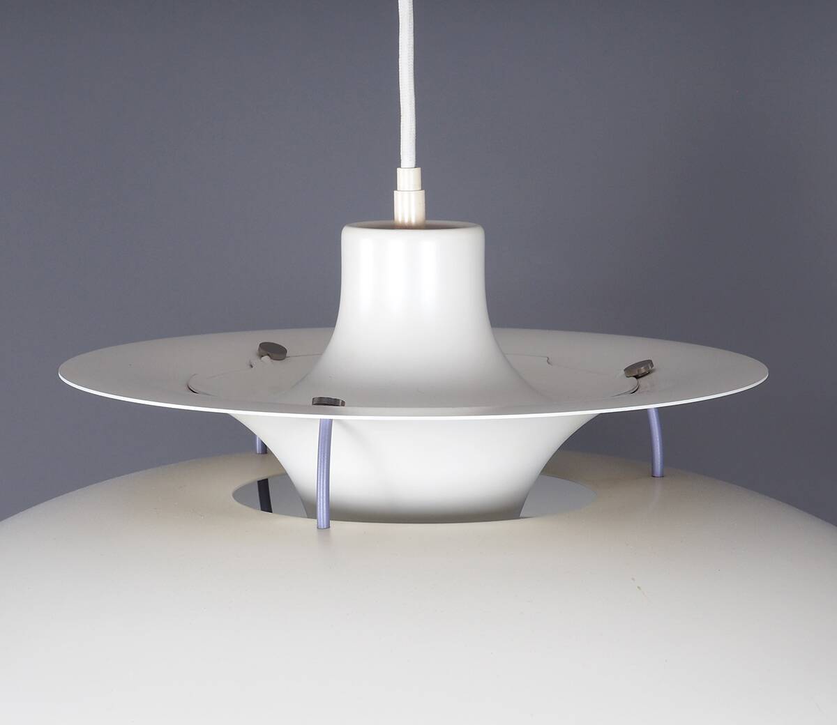Louis Poulsen PH5 white hanging lamp, 1970s