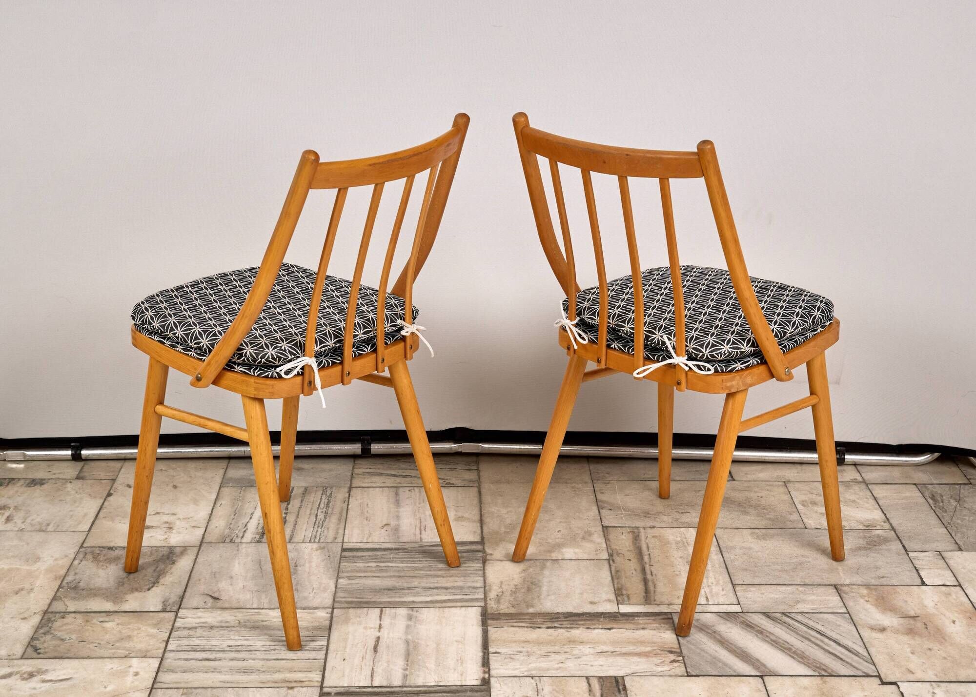 Set of 2 H-214 Dining Chairs by Jindřich Halabala, 1930s, Czechoslovakia