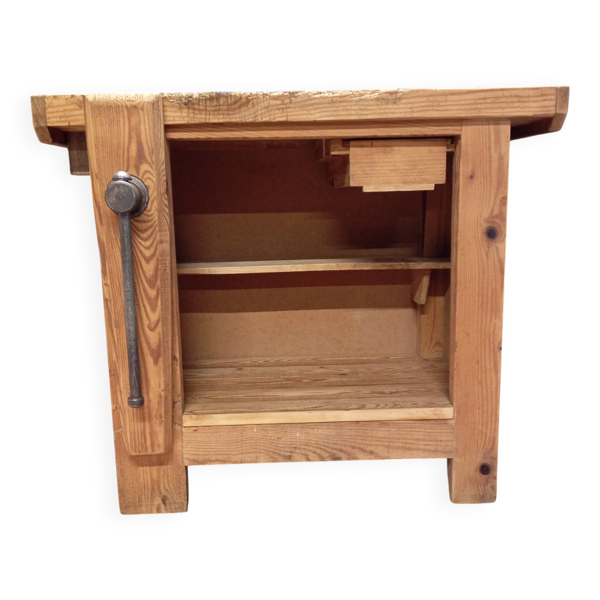 Carpenter's workbench - bathroom furniture