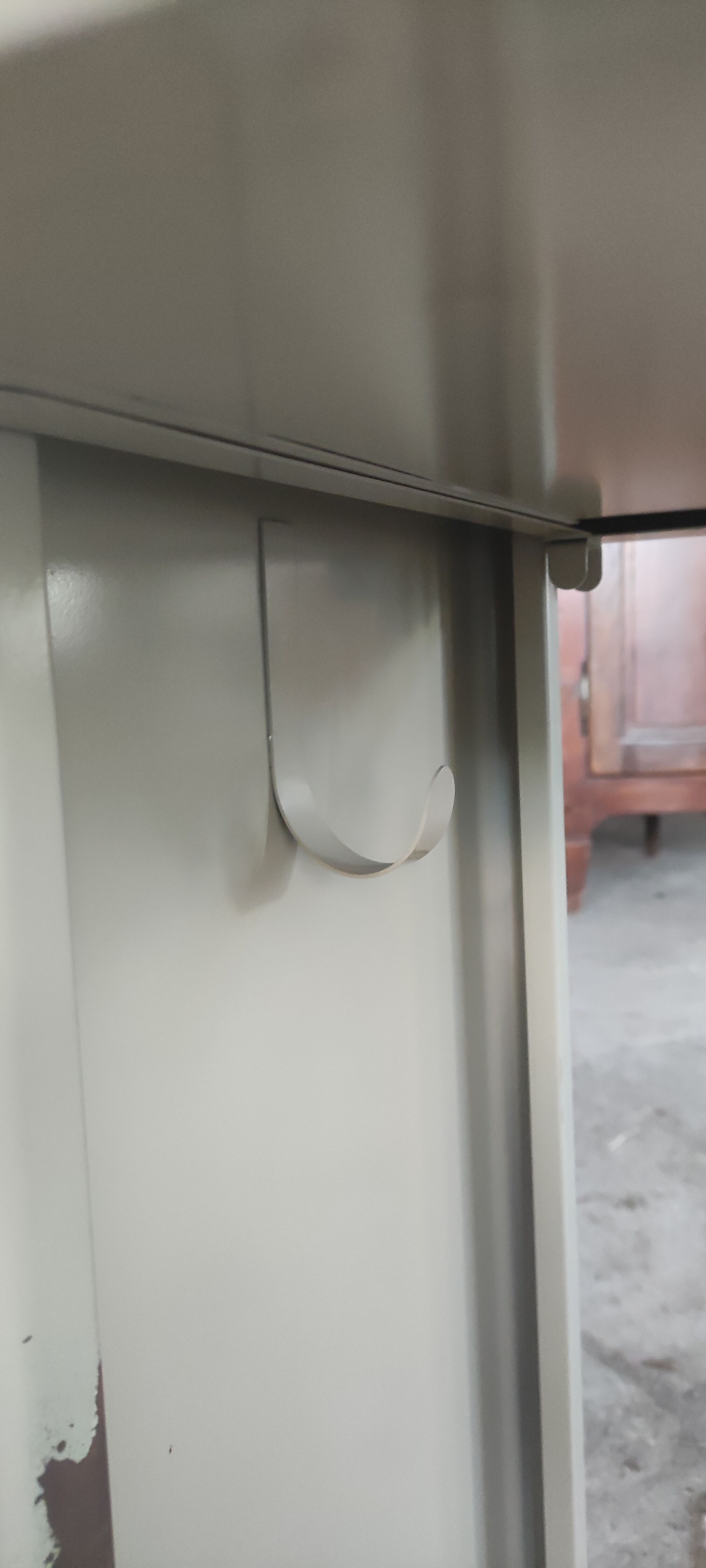Metal desk of the 60s manufactured by RCB