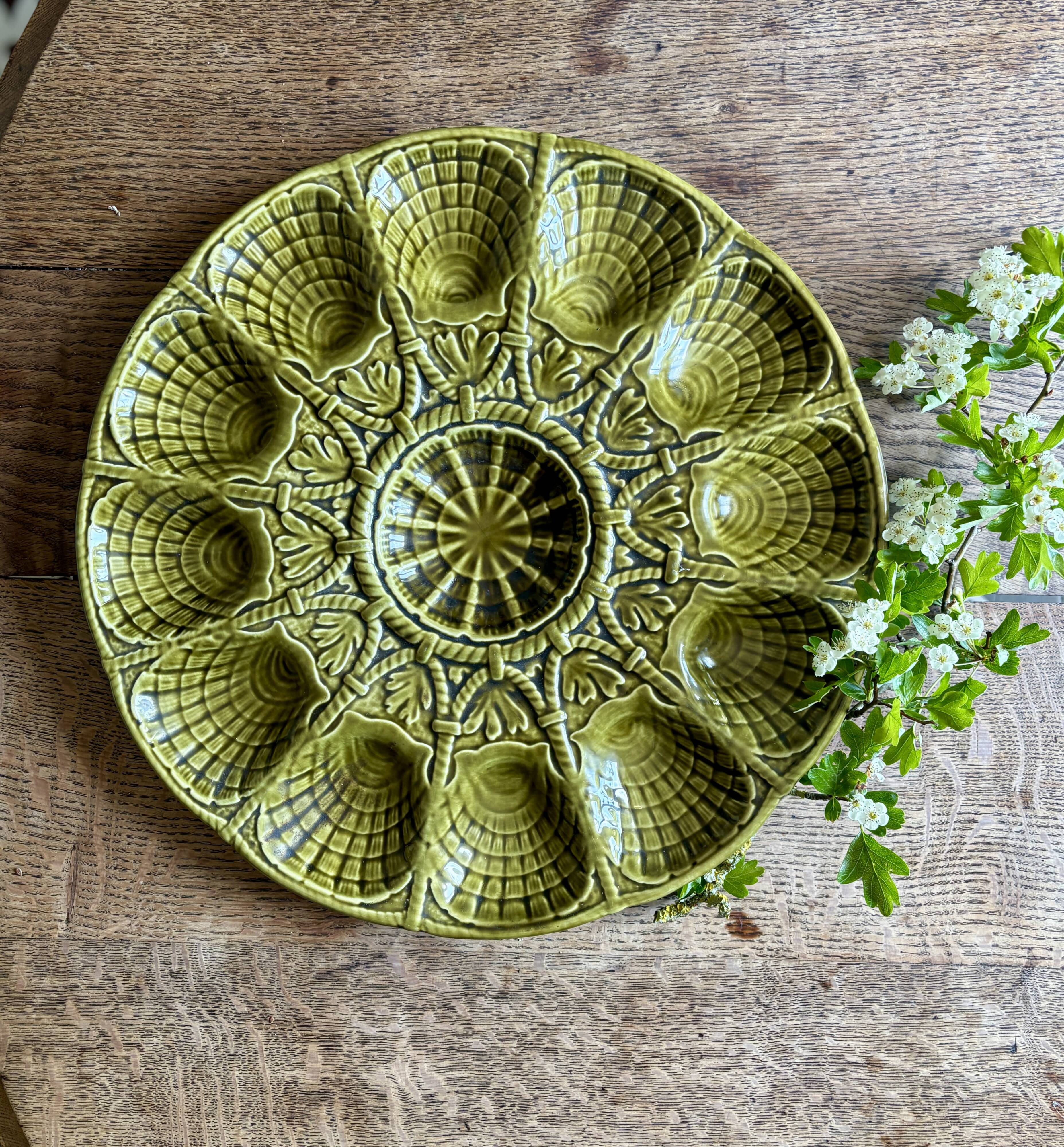 Vintage green ceramic oyster dish - Sarreguemines